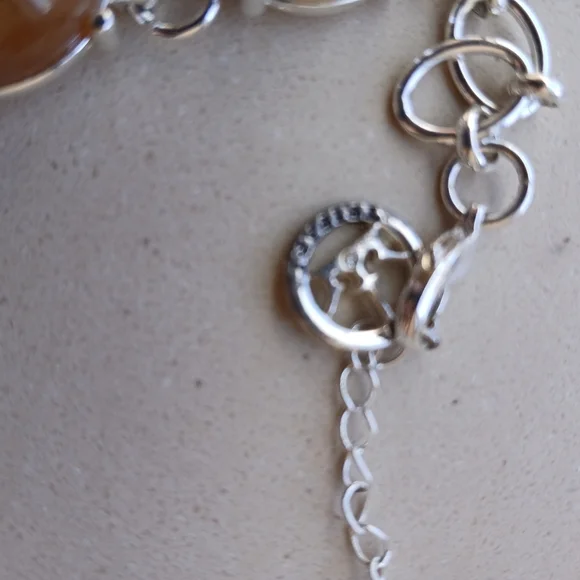 Trifari Vintage  16" Beautiful Necklace. - Picture 6 of 7